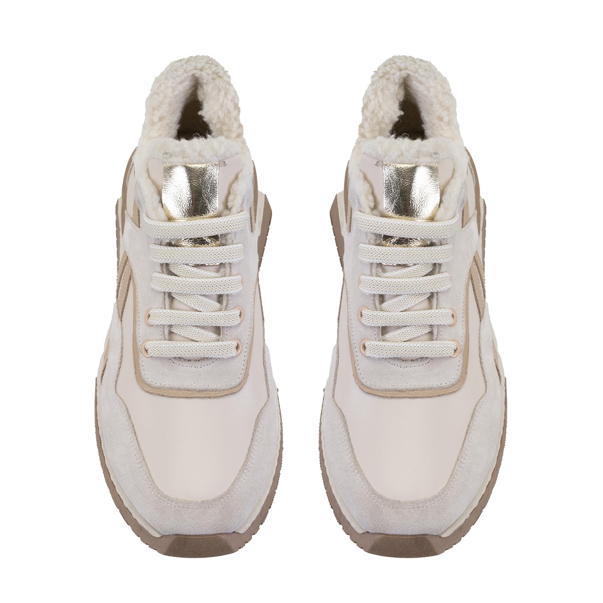 Kadın Bej Süet Deri Spor Ayakkabı