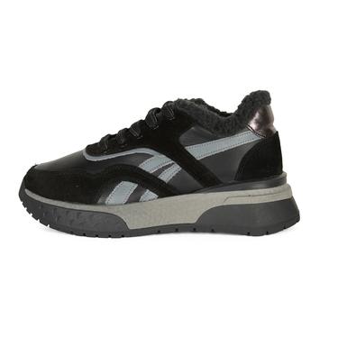  Kadın Siyah Süet Deri Spor Ayakkabı