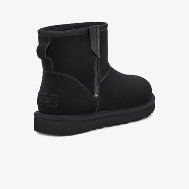 UGG Classic Mini Bailey Zip Kadın Siyah Bot