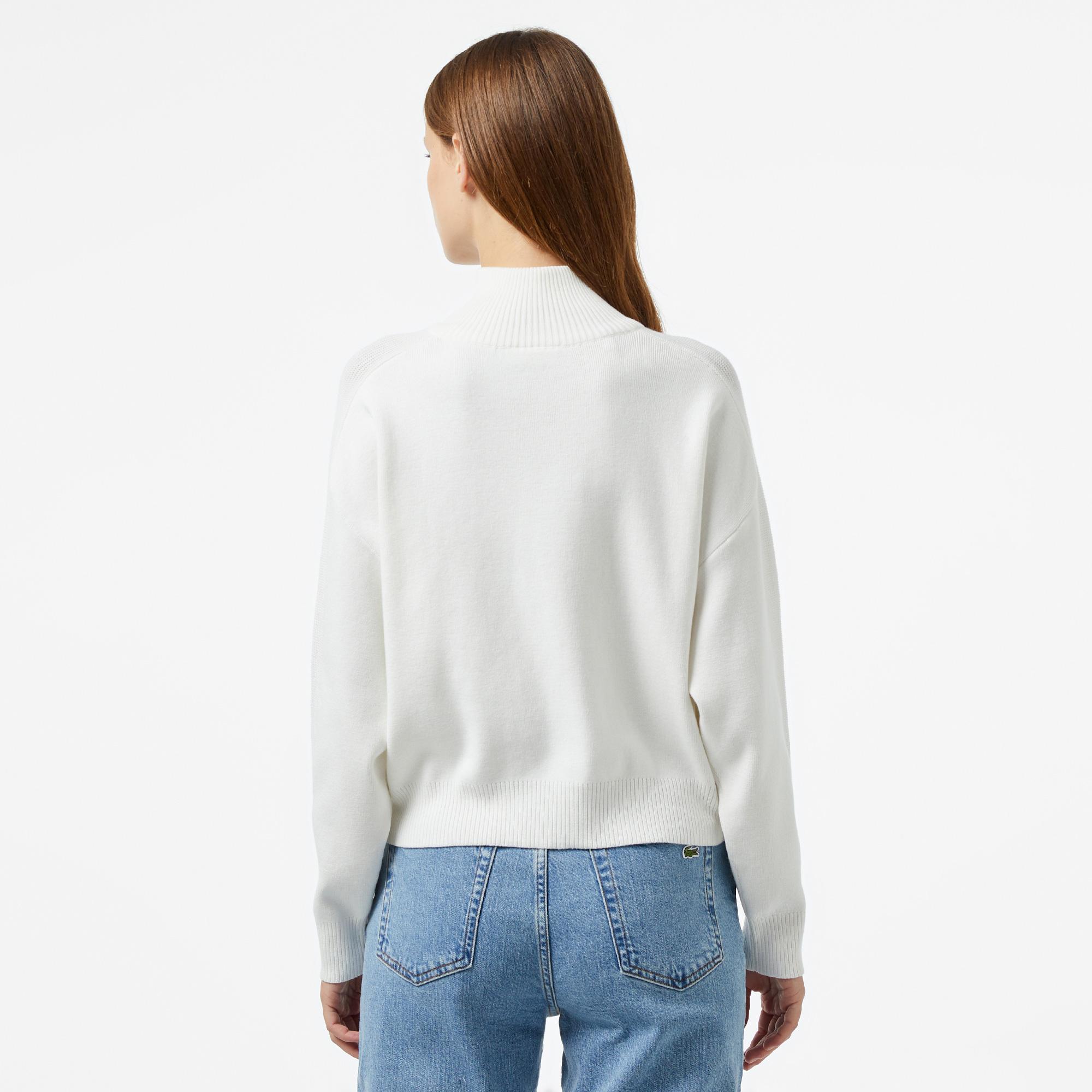 Kadın Relaxed Fit Yarım Fermuarlı Beyaz Triko