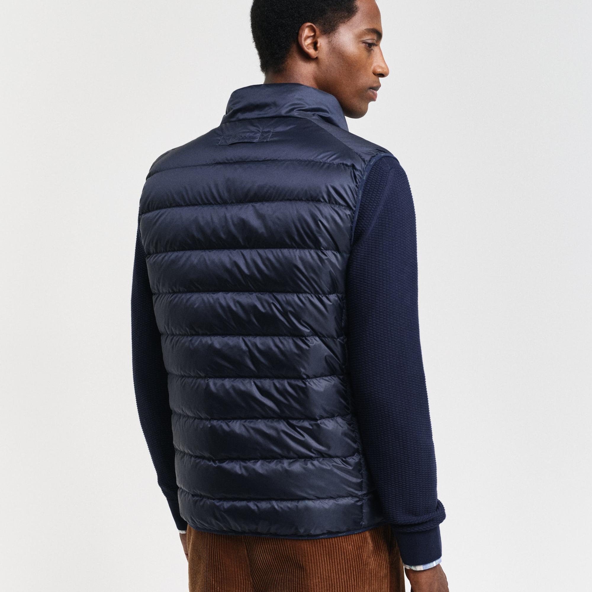 GANT Erkek Lacivert Dik Yaka Kapitone Yelek