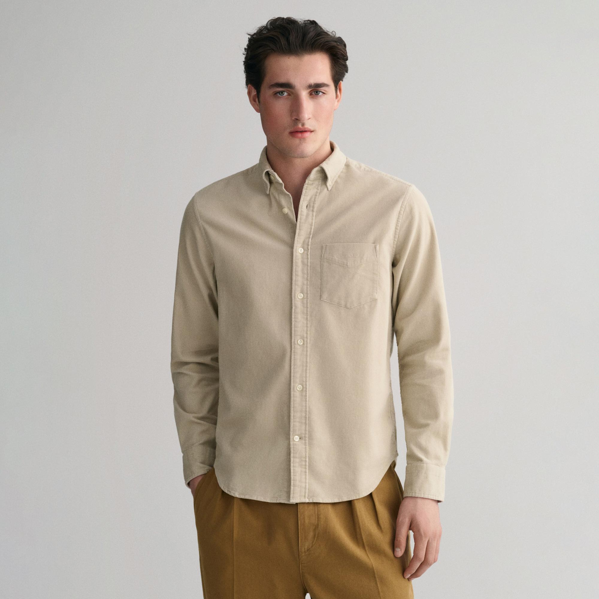 Gant Erkek Bej Regular Fit Düğmeli Yaka Kadife Gömlek