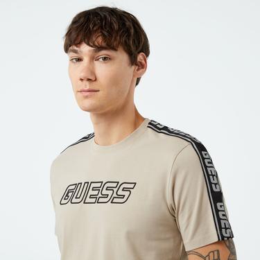  Guess Arlo Mid Organic Stretch Jersey 180 Erkek Bej T-Shirt