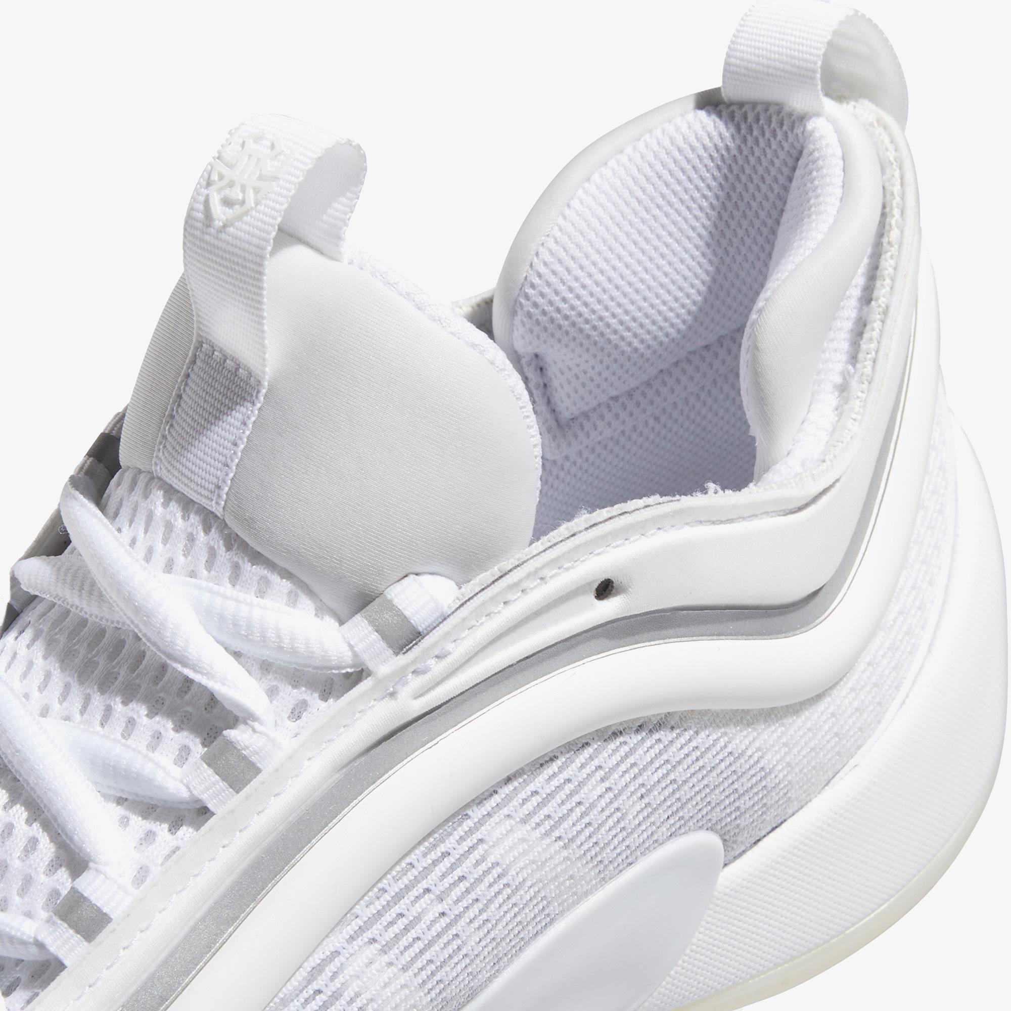 adidas D.O.N. Issue 6 Erkek Beyaz Basketbol Ayakkabısı