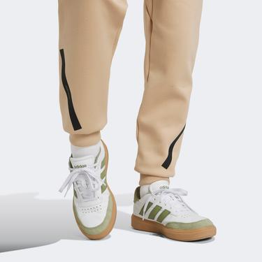  adidas Z.N.E. Tapered-Leg Çocuk Bej Eşofman Altı