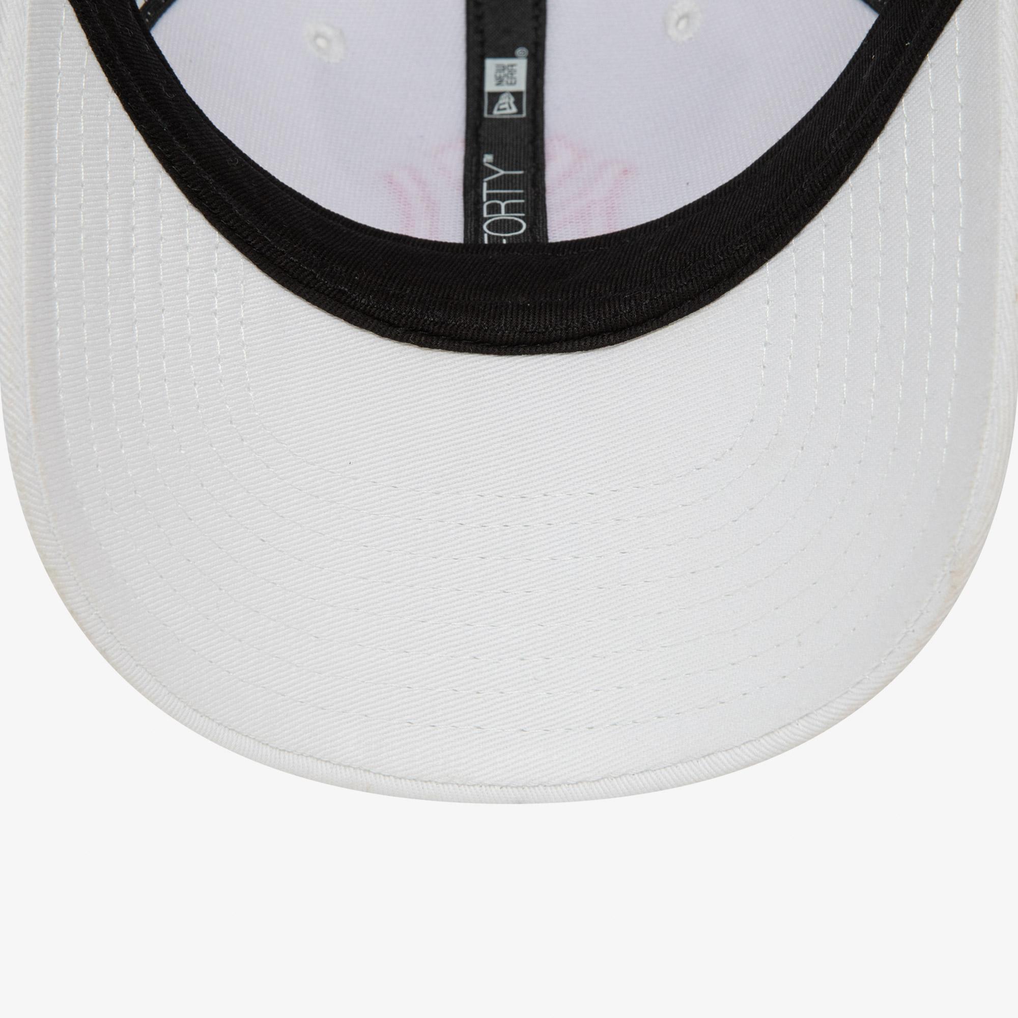 New Era 9Forty New York Yankees Çocuk Beyaz Şort