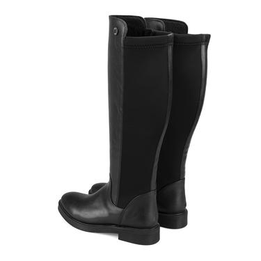  Kadın Siyah Çizme