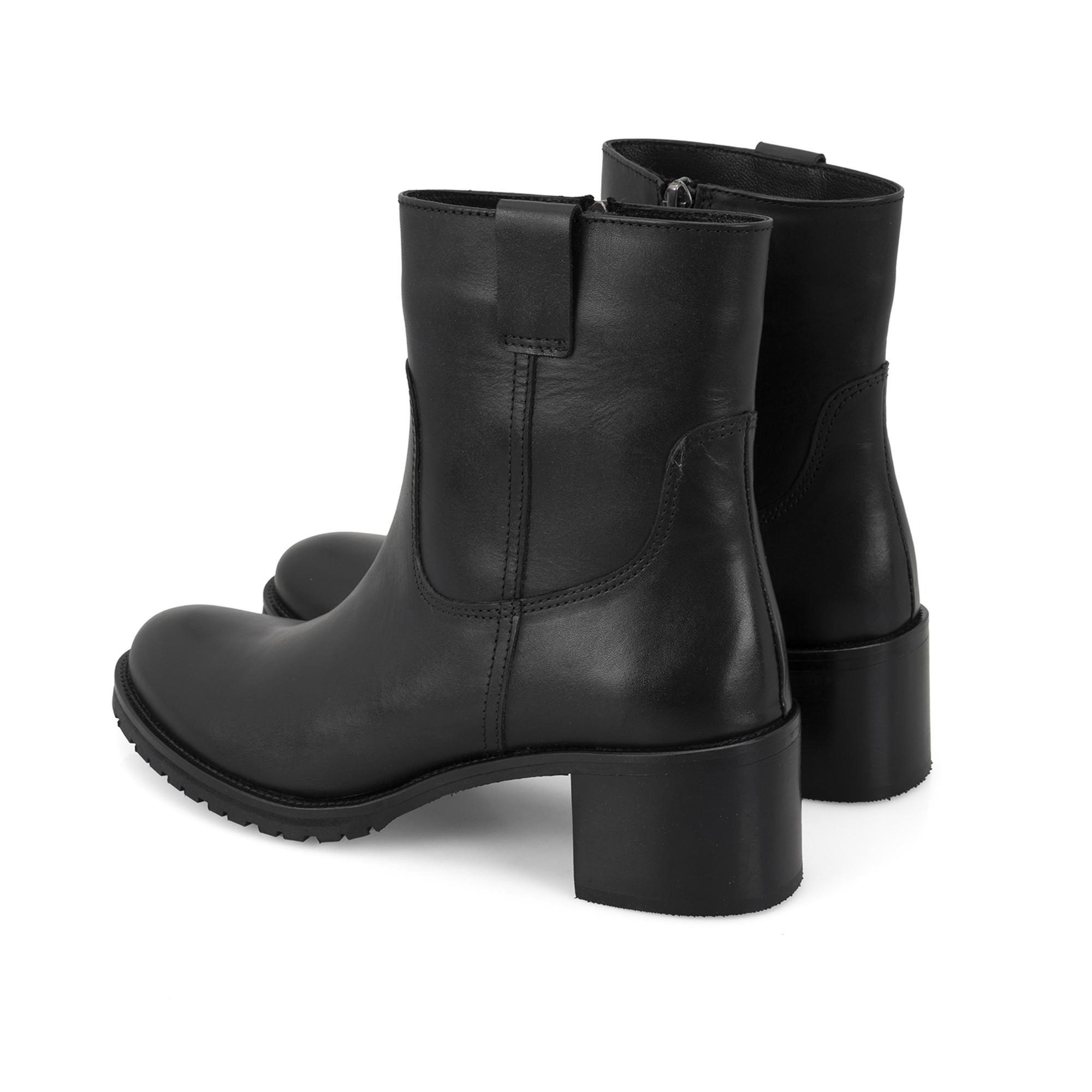 Kadın Siyah Topuklu Deri Bot