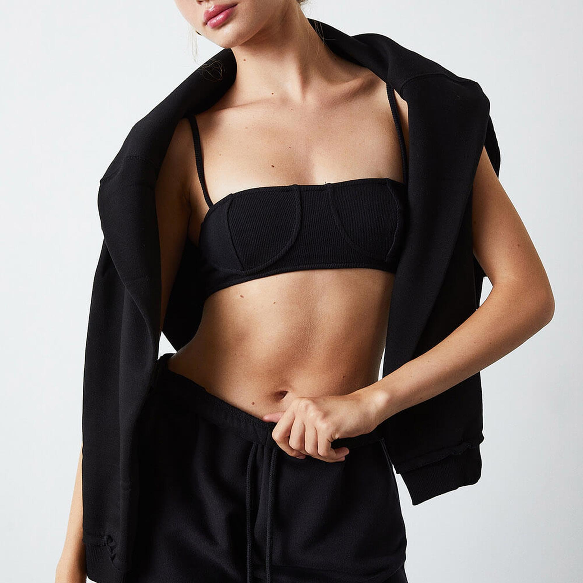 Pis Dikişli Mini Şort