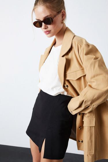  Cep Detaylı Gabardin Ceket