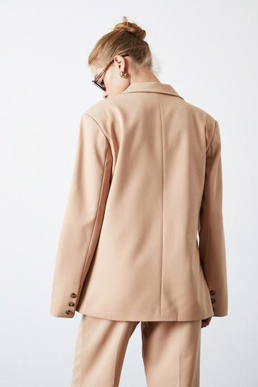  Tek Düğmeli V Kesim Ceket