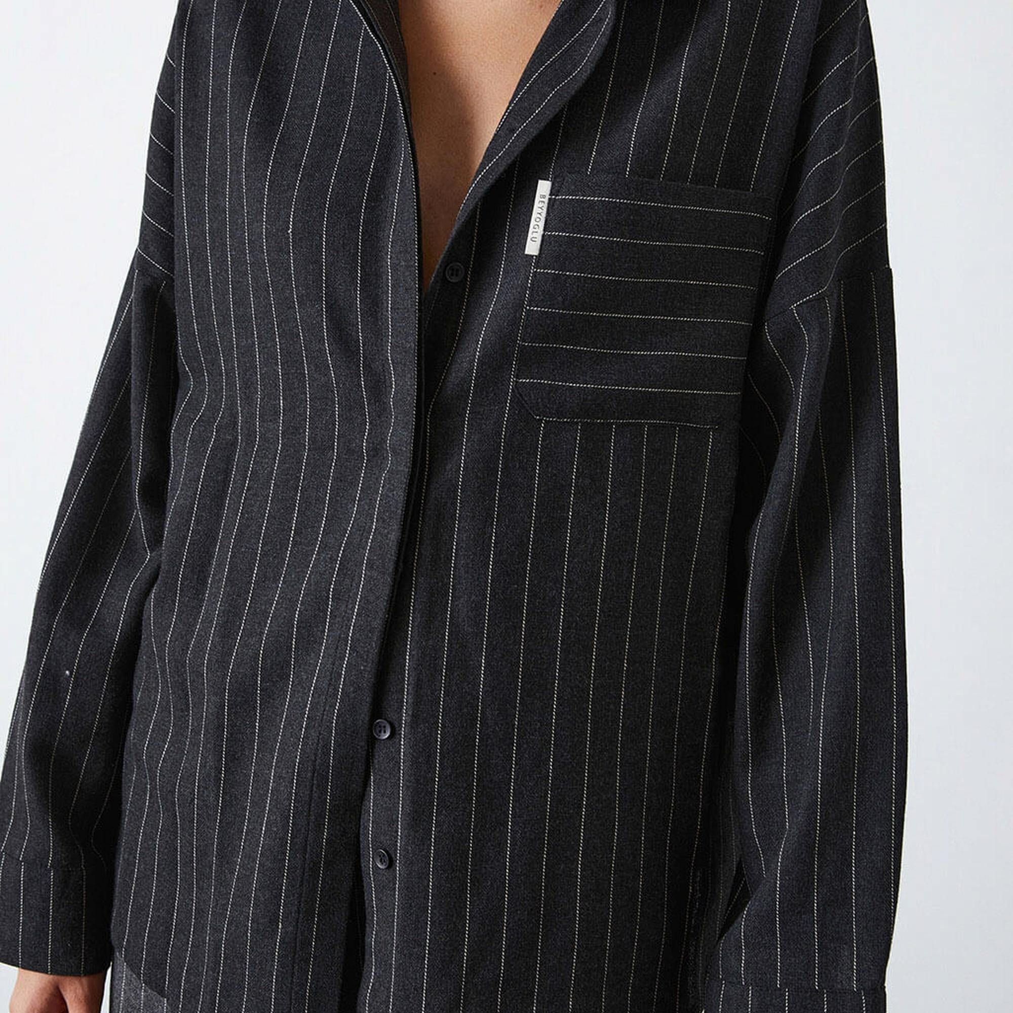 Oversize Çizgili Gömlek