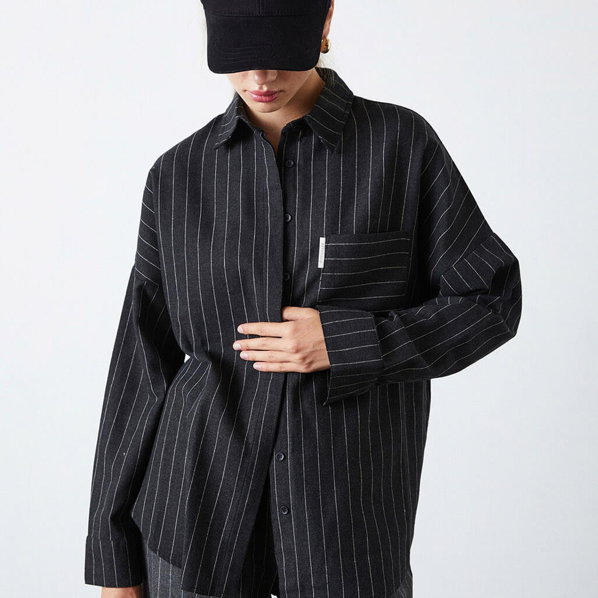 Oversize Çizgili Gömlek