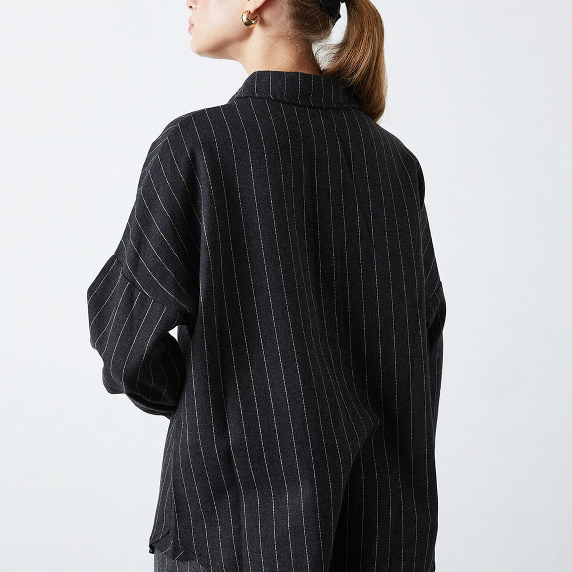 Oversize Çizgili Gömlek