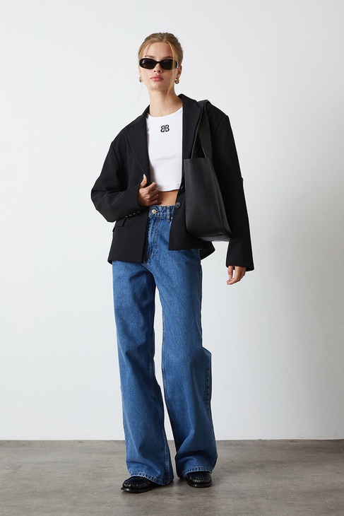  Çift Düğmeli Kısa Ceket