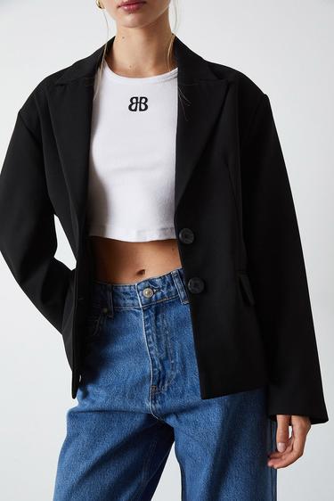  Çift Düğmeli Kısa Ceket