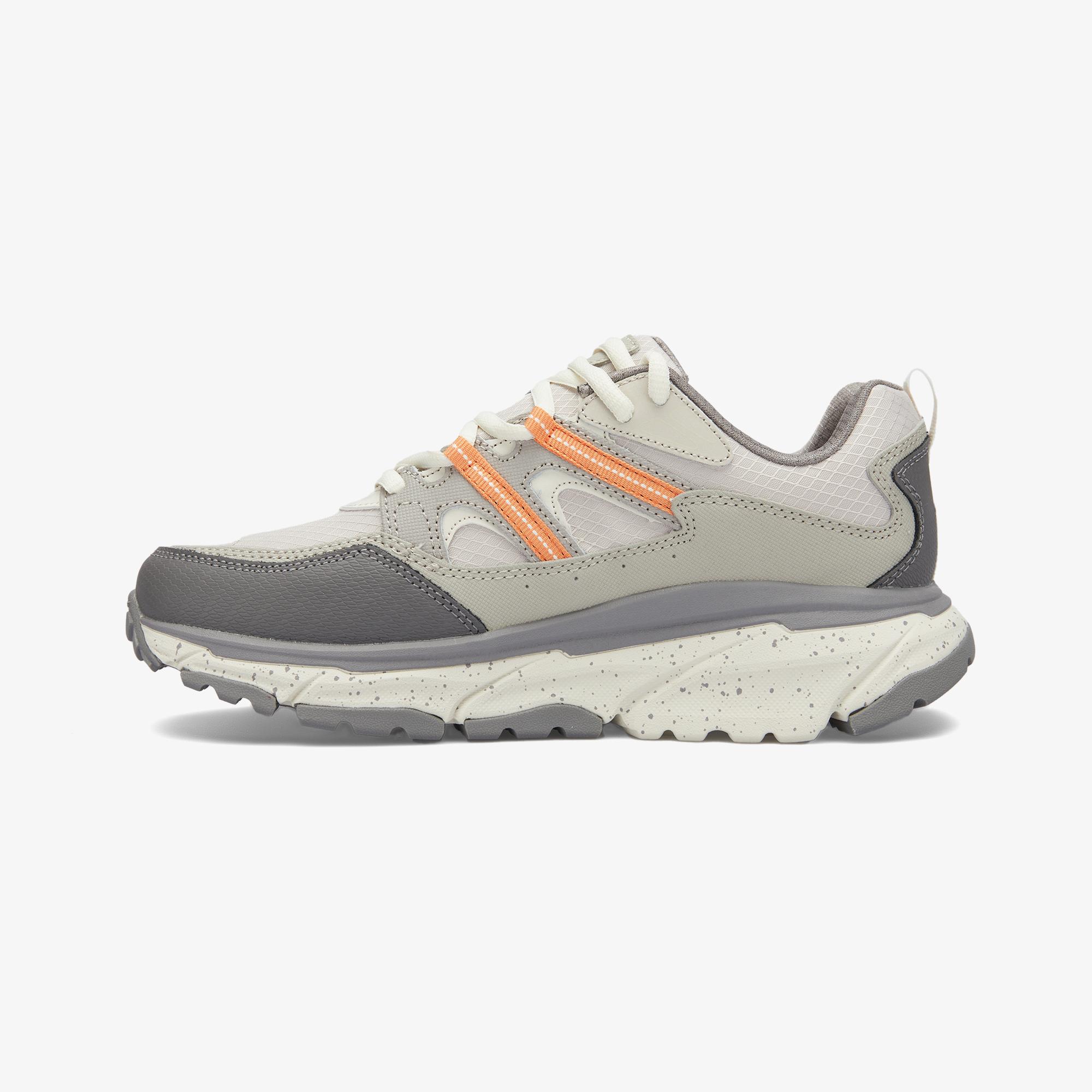 Skechers D'Lux Journey Kadın Krem Outdoor Ayakkabı