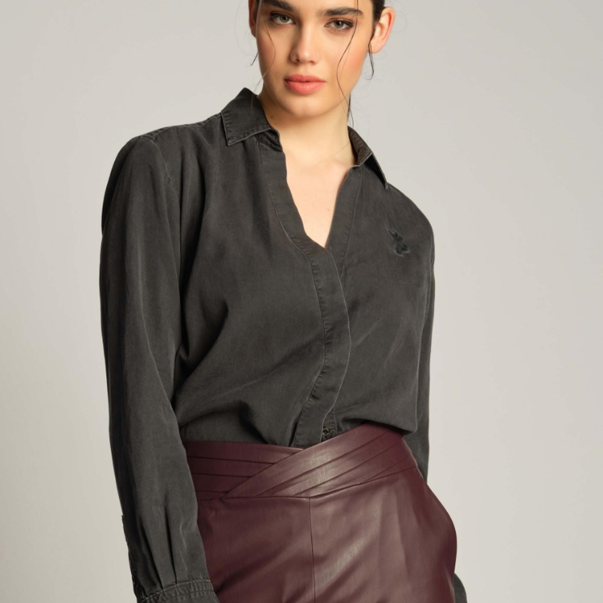 Siyah Kadın Gömlek