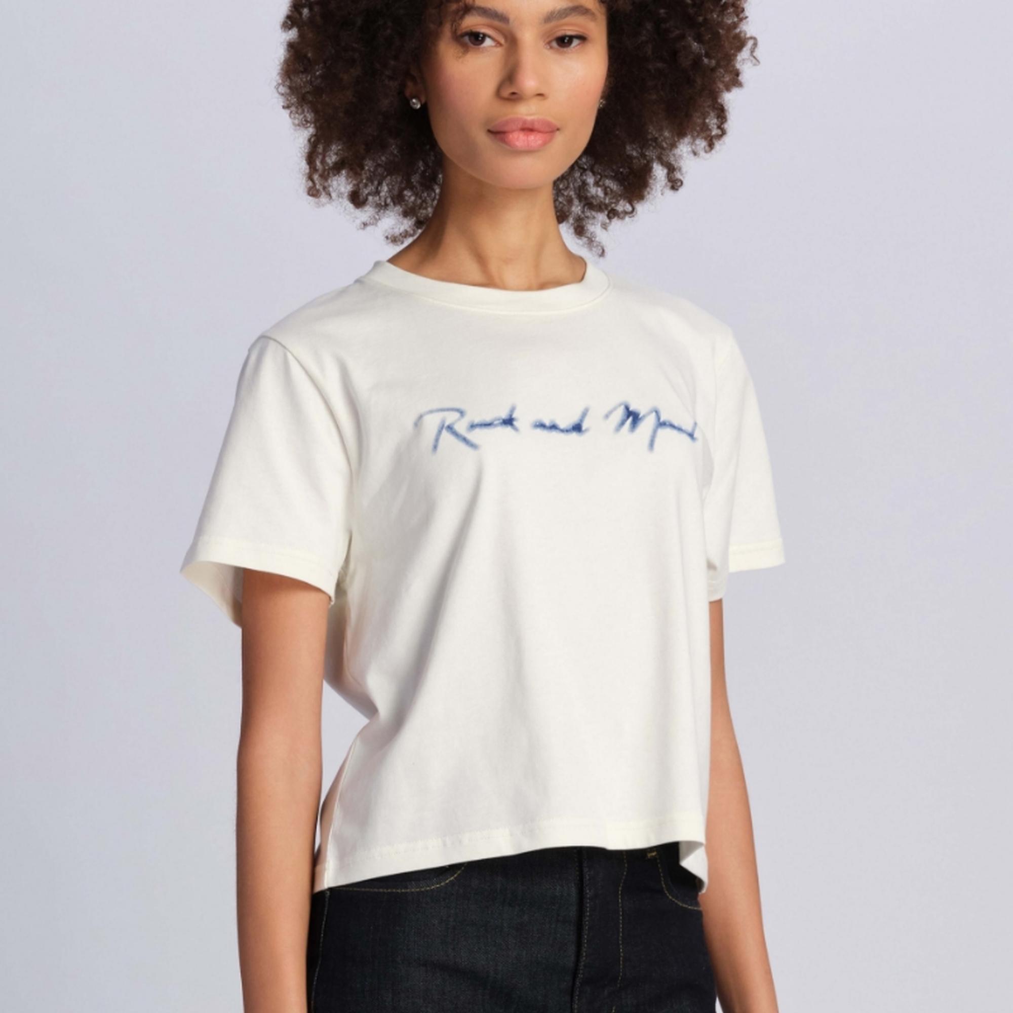 Ekru Kadın Tişört