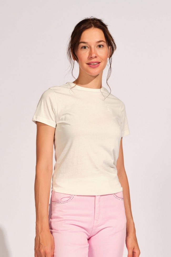  Kırık Beyaz Kadın Tişört