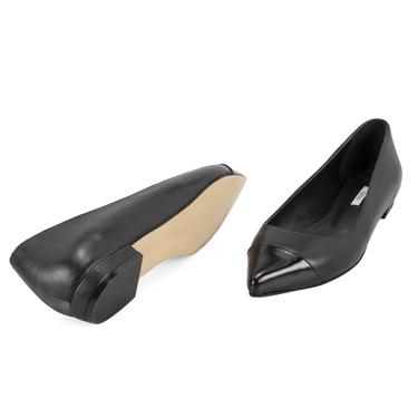  Kadın Siyah Deri Babet