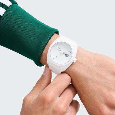  Adidas ADAOST24548 Kol Saati