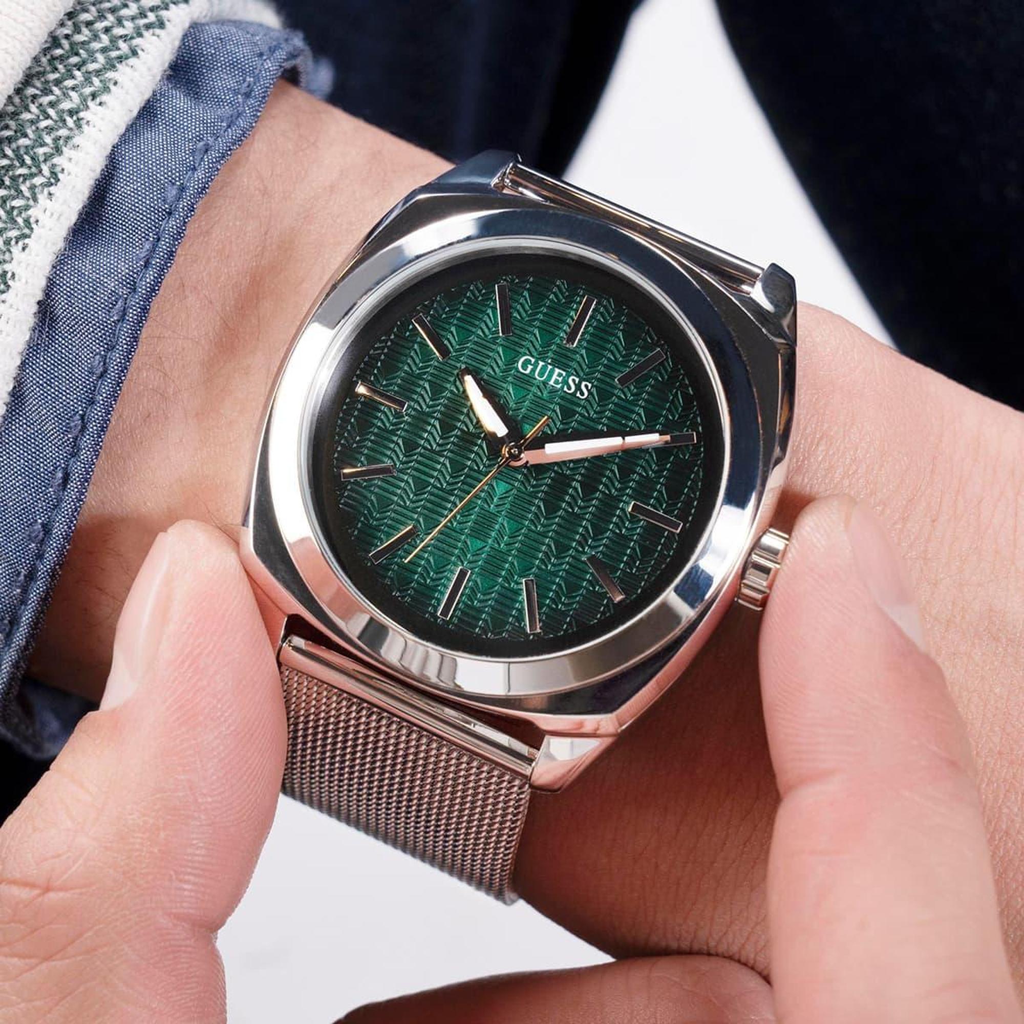 Guess GUGW0794G1 Erkek Kol Saati