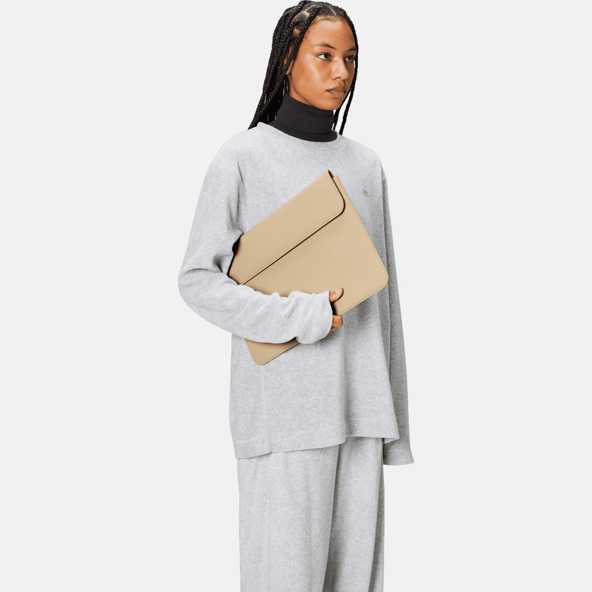 Rains Laptop Portfolio 15"/16'' W1 Unisex Bej Laptop Çantası