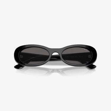  VOGUE Vo5582S Kadın Siyah Güneş Gözlüğü