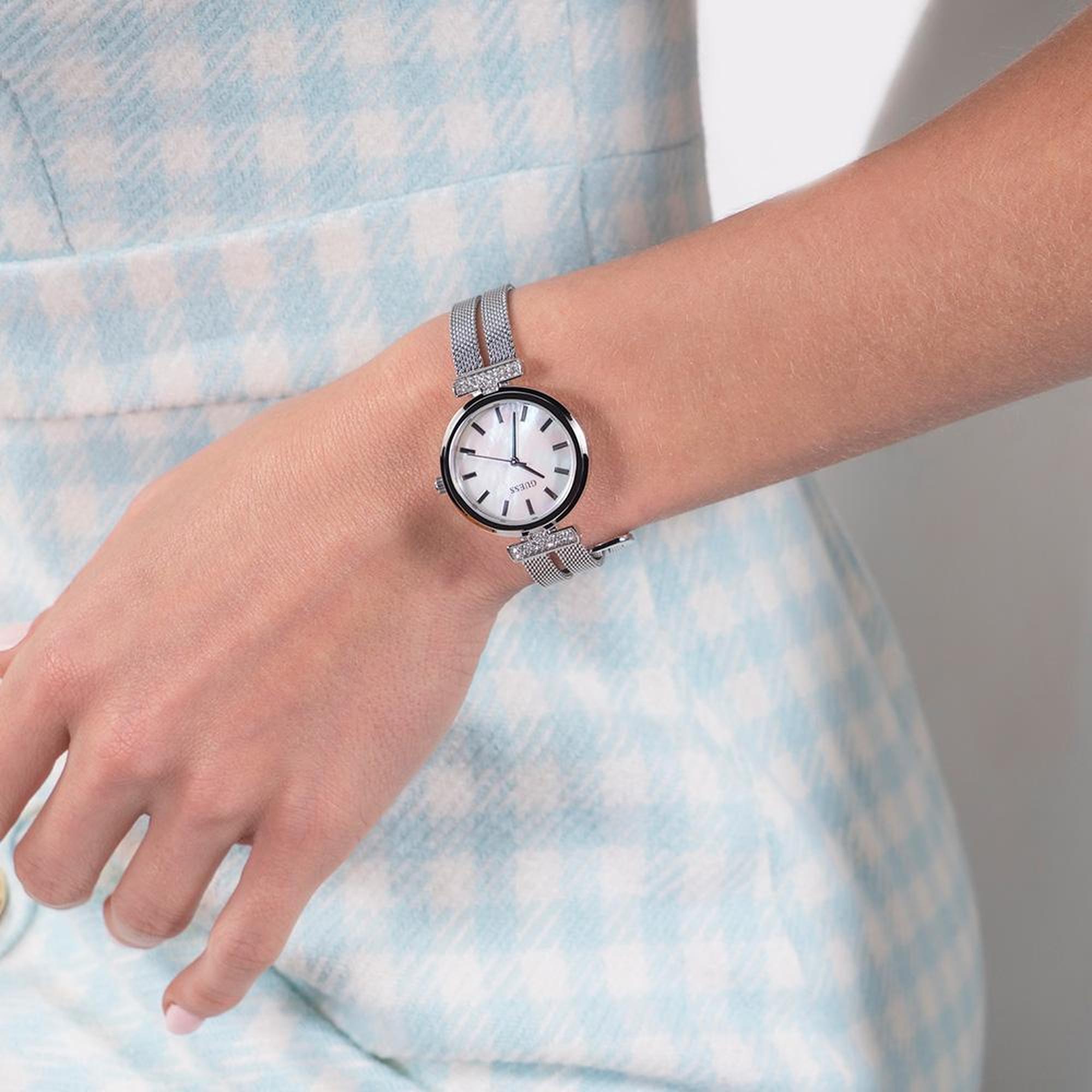 Guess GUGW0471L1 Kadın Kol Saati