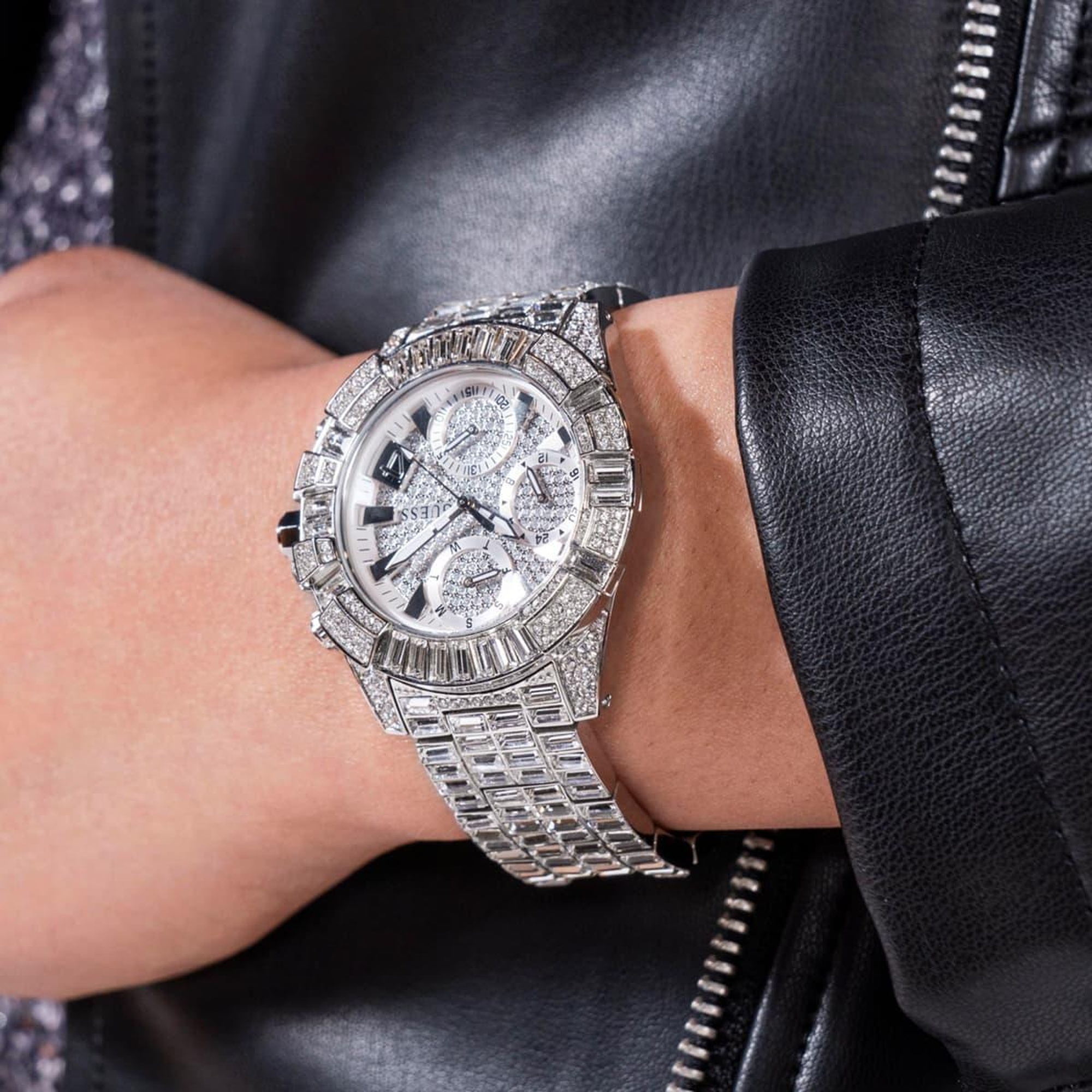 Guess GUGW0812L1 Kadın Kol Saati