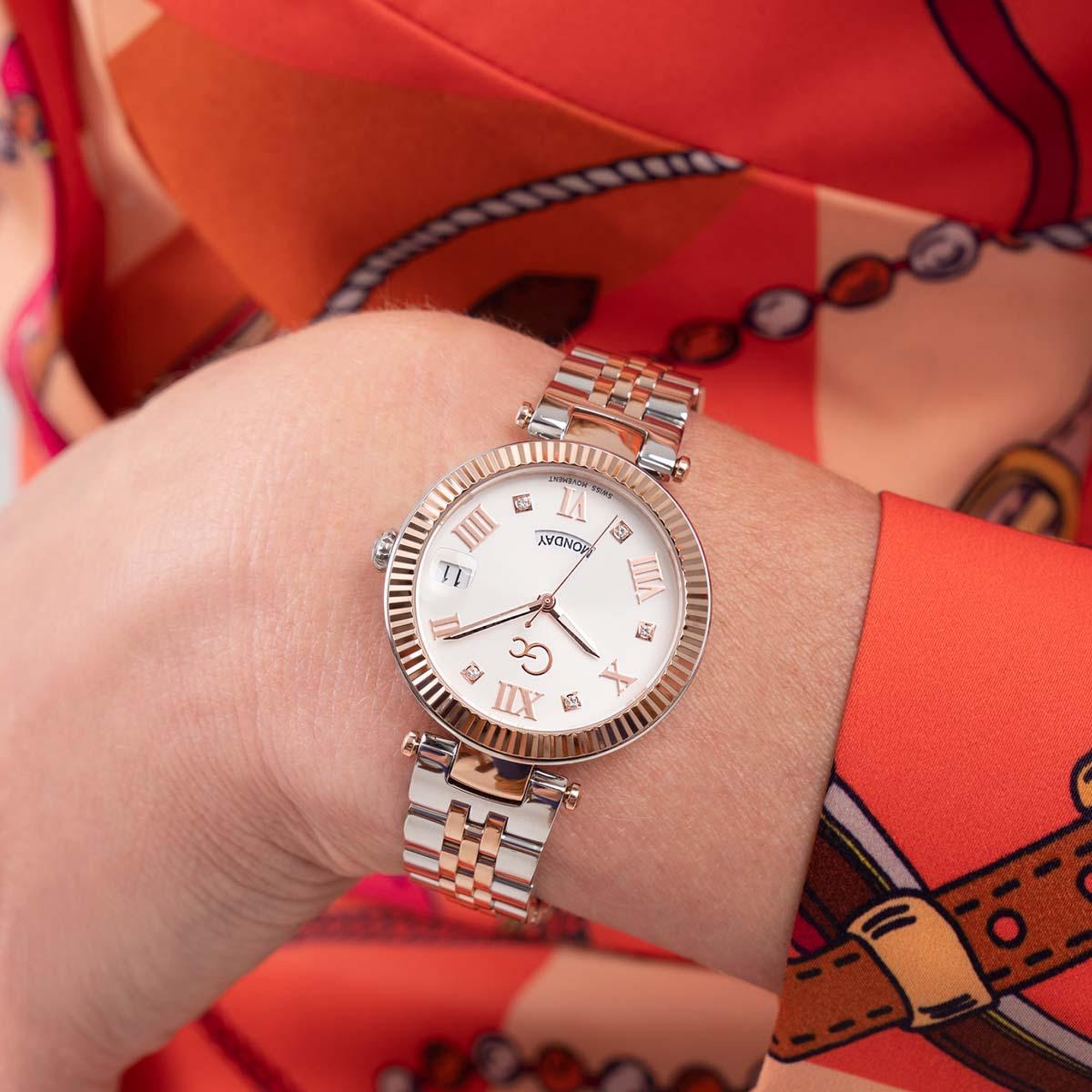 Gc GCZ01003L1MF Kadın Kol Saati