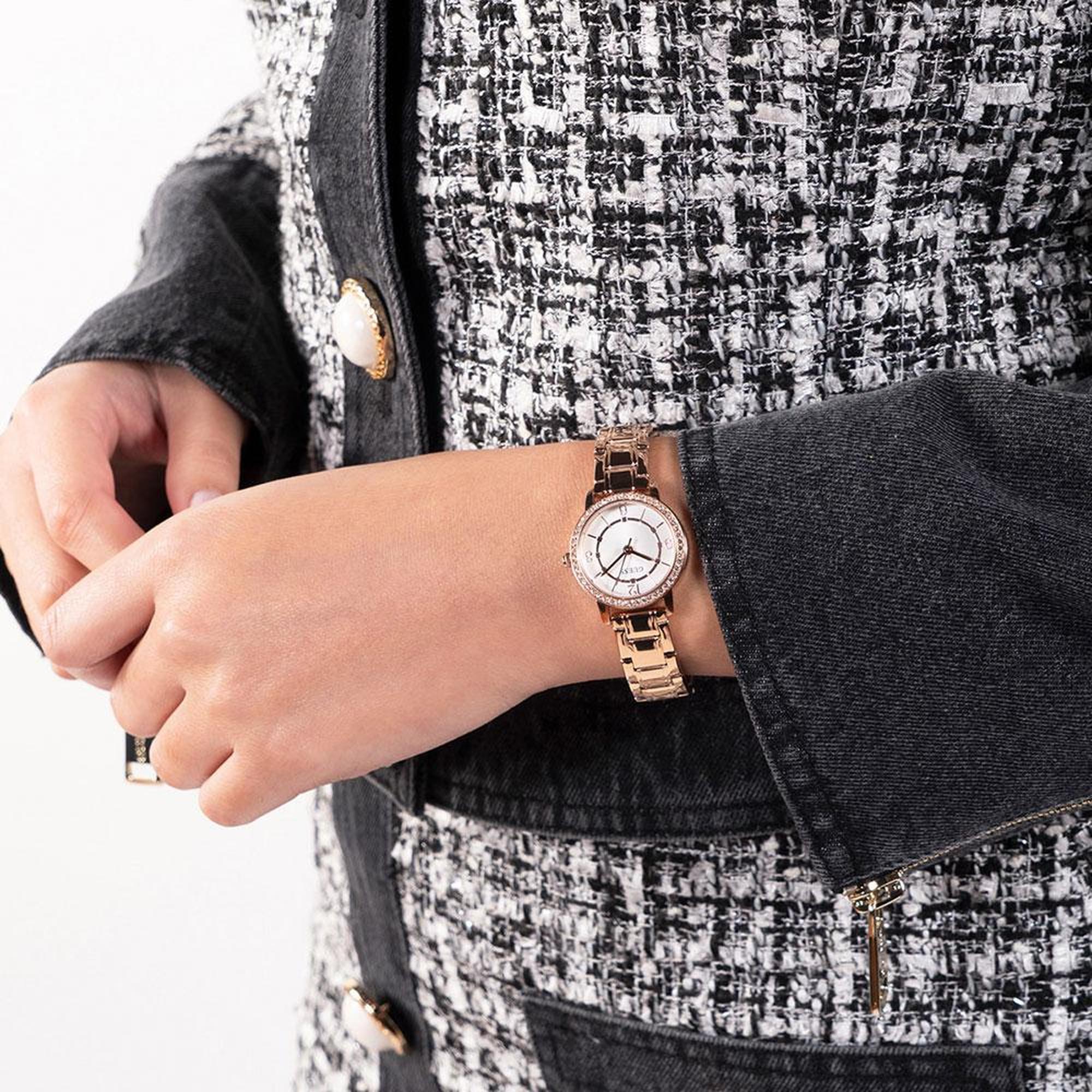 Guess GUGW0468L3 Kadın Kol Saati