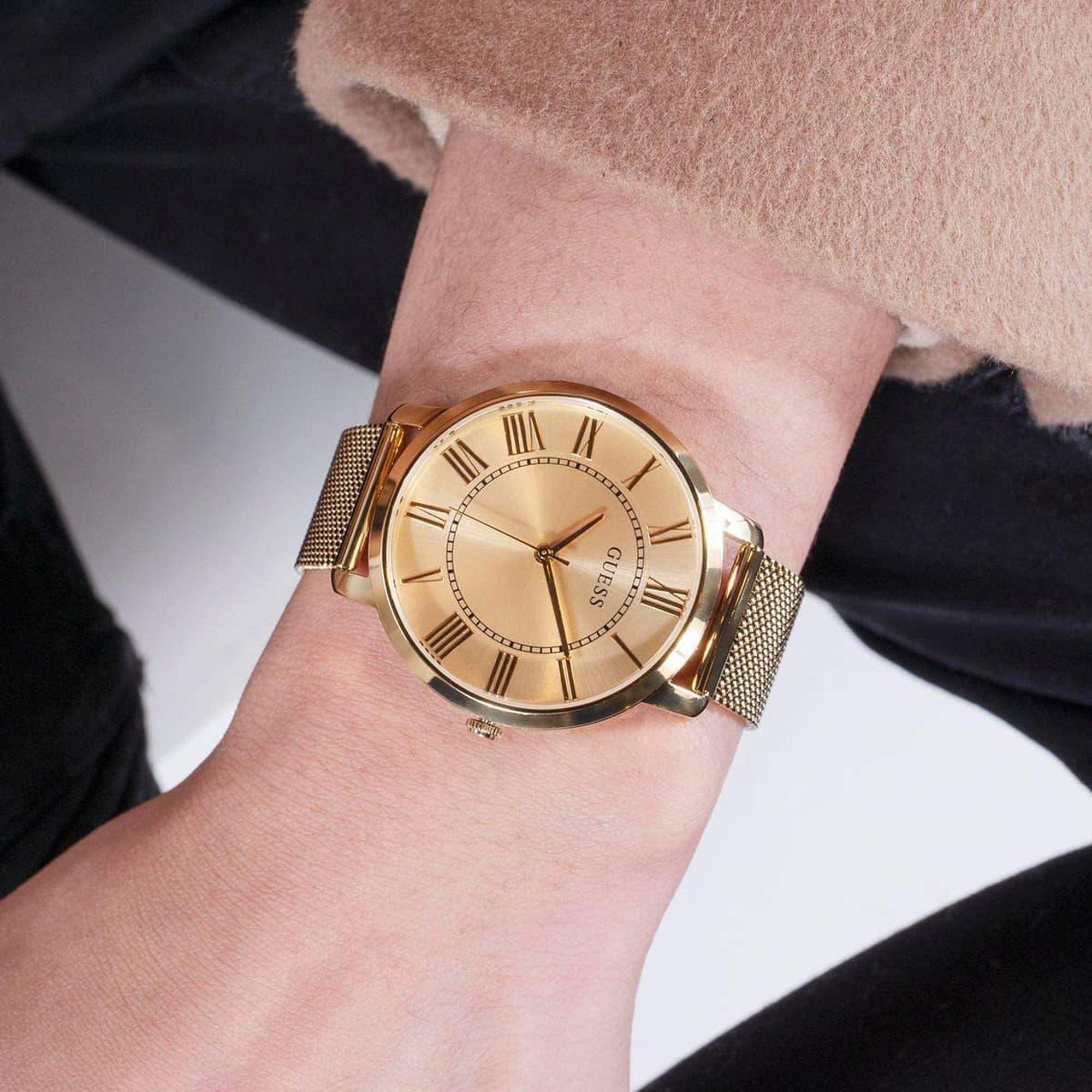 Guess GUGW0832G1 Erkek Kol Saati