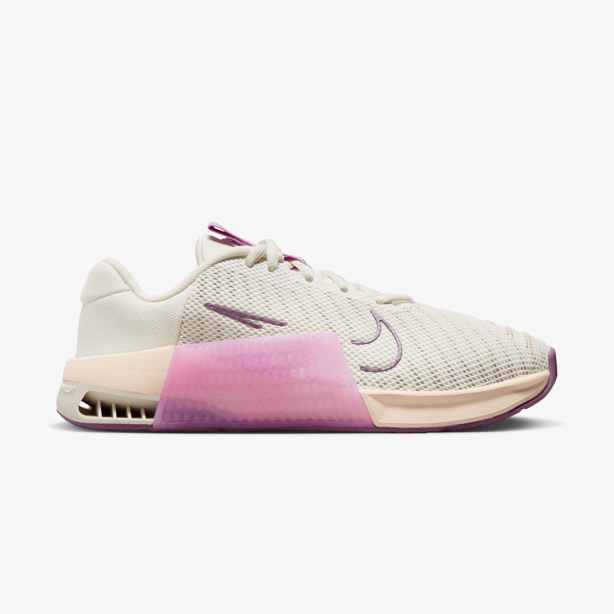 Nike Metcon 9 Kadın Bej Antrenman Ayakkabısı