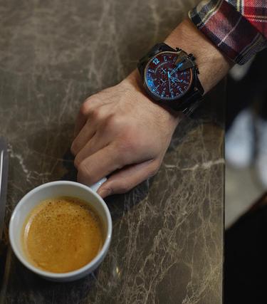  Diesel DZ4318 Erkek Kol Saati