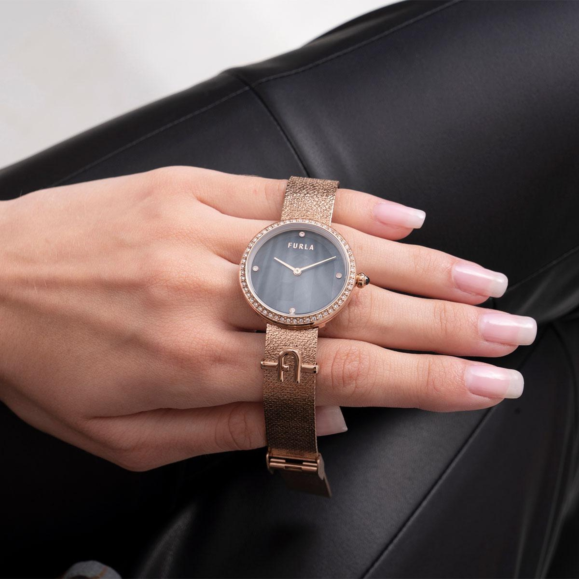 Furla FRWW00022003L3 Kadın Kol Saati