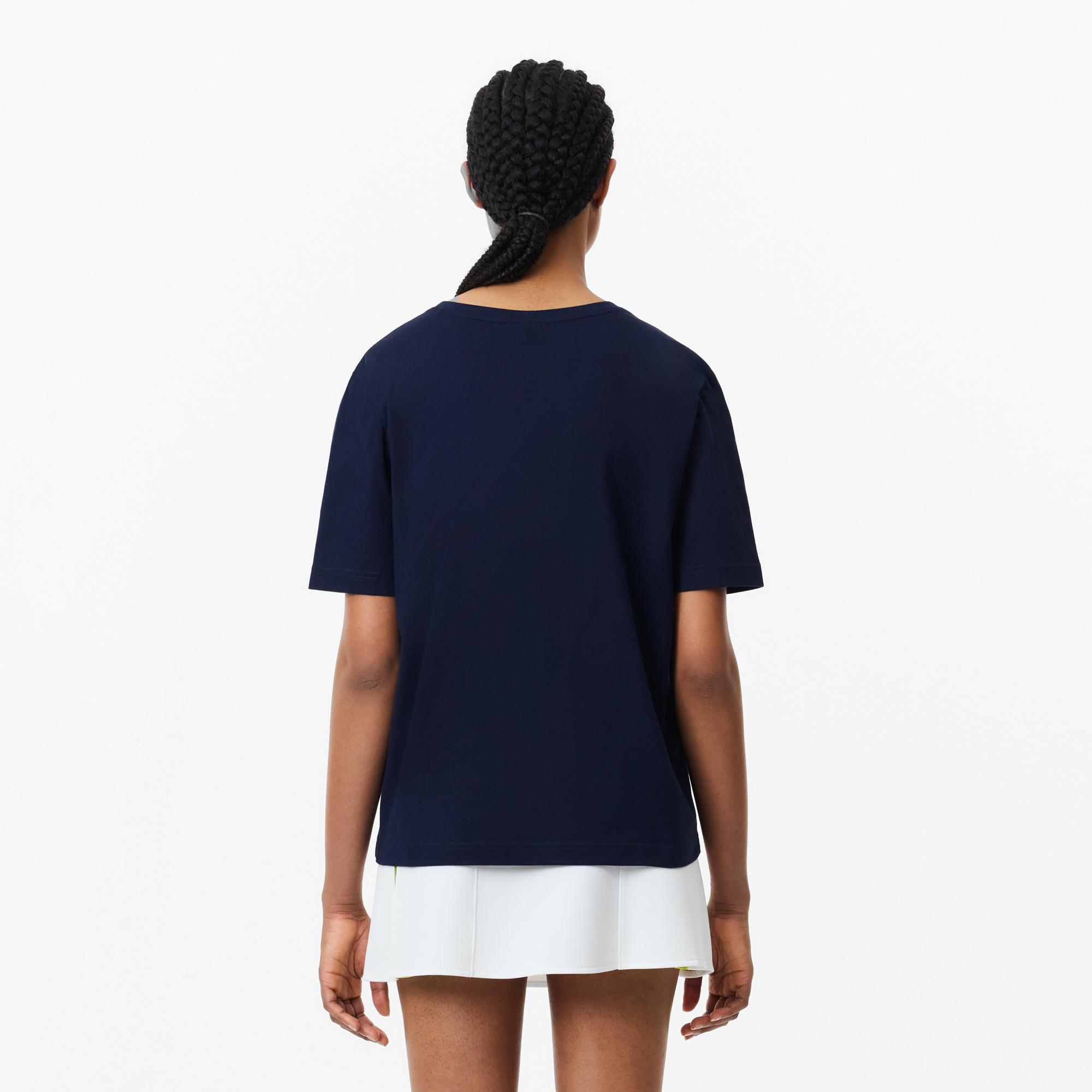 Lacoste Kadın Relaxed Fit V Yaka Lacivert T-Shirt