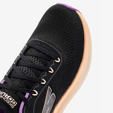  Skechers Max Cushioning Suspension High Road Kadın Siyah Koşu Ayakkabısı