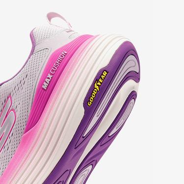  Skechers Max Cushioning Suspension High Road Kadın Gri Koşu Ayakkabısı