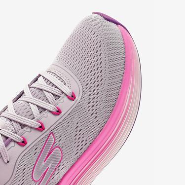  Skechers Max Cushioning Suspension High Road Kadın Gri Koşu Ayakkabısı