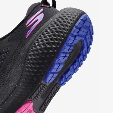  Skechers Go Run Supersonic Max AT Kadın Siyah Koşu Ayakkabısı