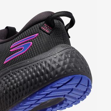  Skechers Go Run Supersonic Max AT Kadın Siyah Koşu Ayakkabısı