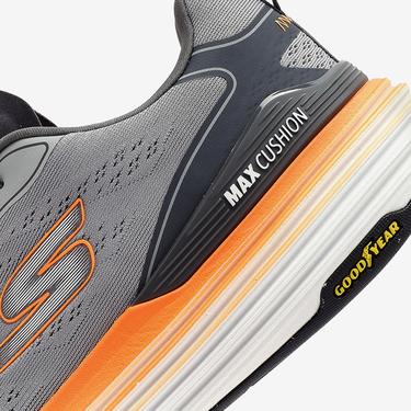  Skechers Max Cushioning Suspension Voyager Erkek Gri Koşu Ayakkabısı