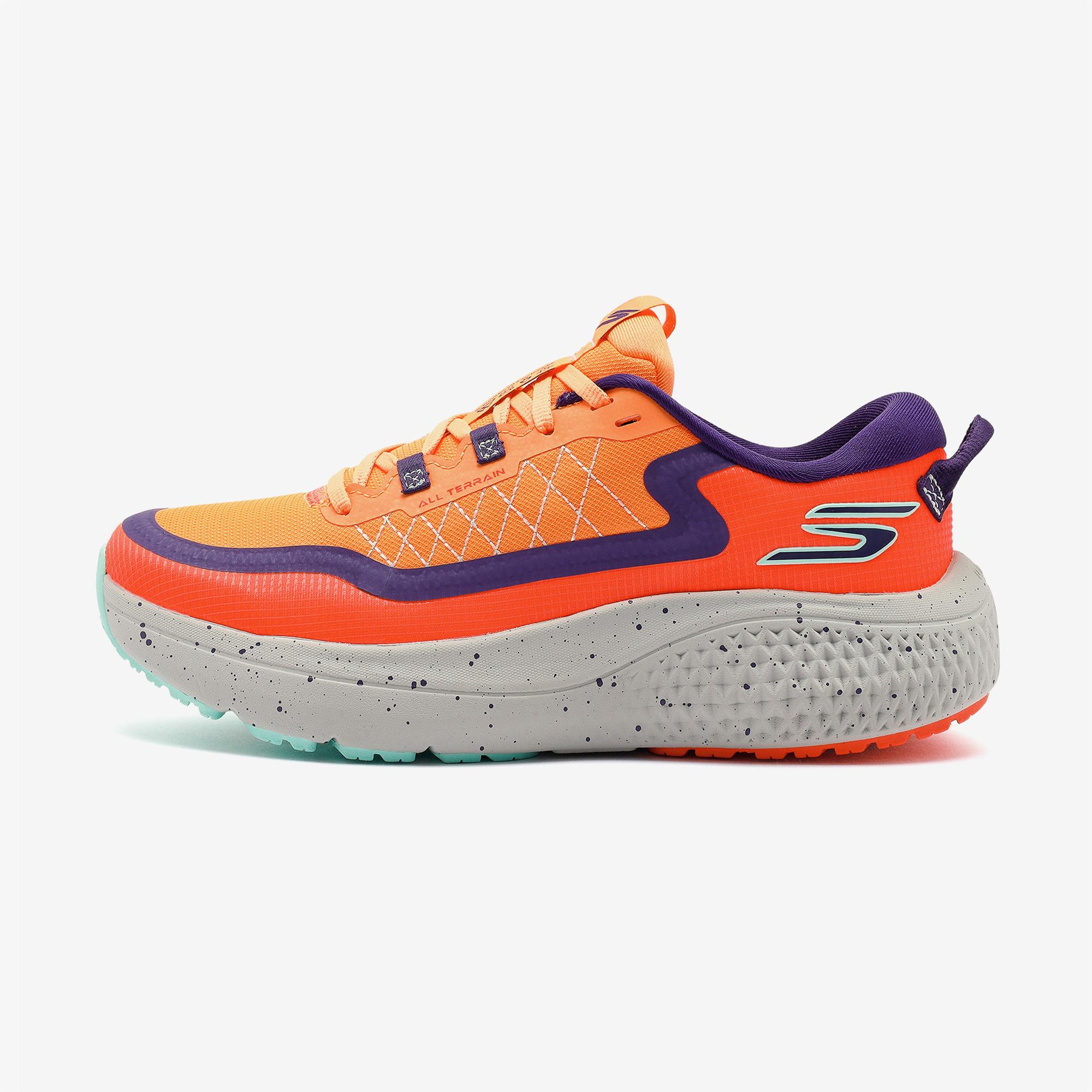 Skechers Go Run Supersonic Max AT Kadın Turuncu Koşu Ayakkabısı