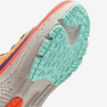  Skechers Go Run Supersonic Max AT Kadın Turuncu Koşu Ayakkabısı