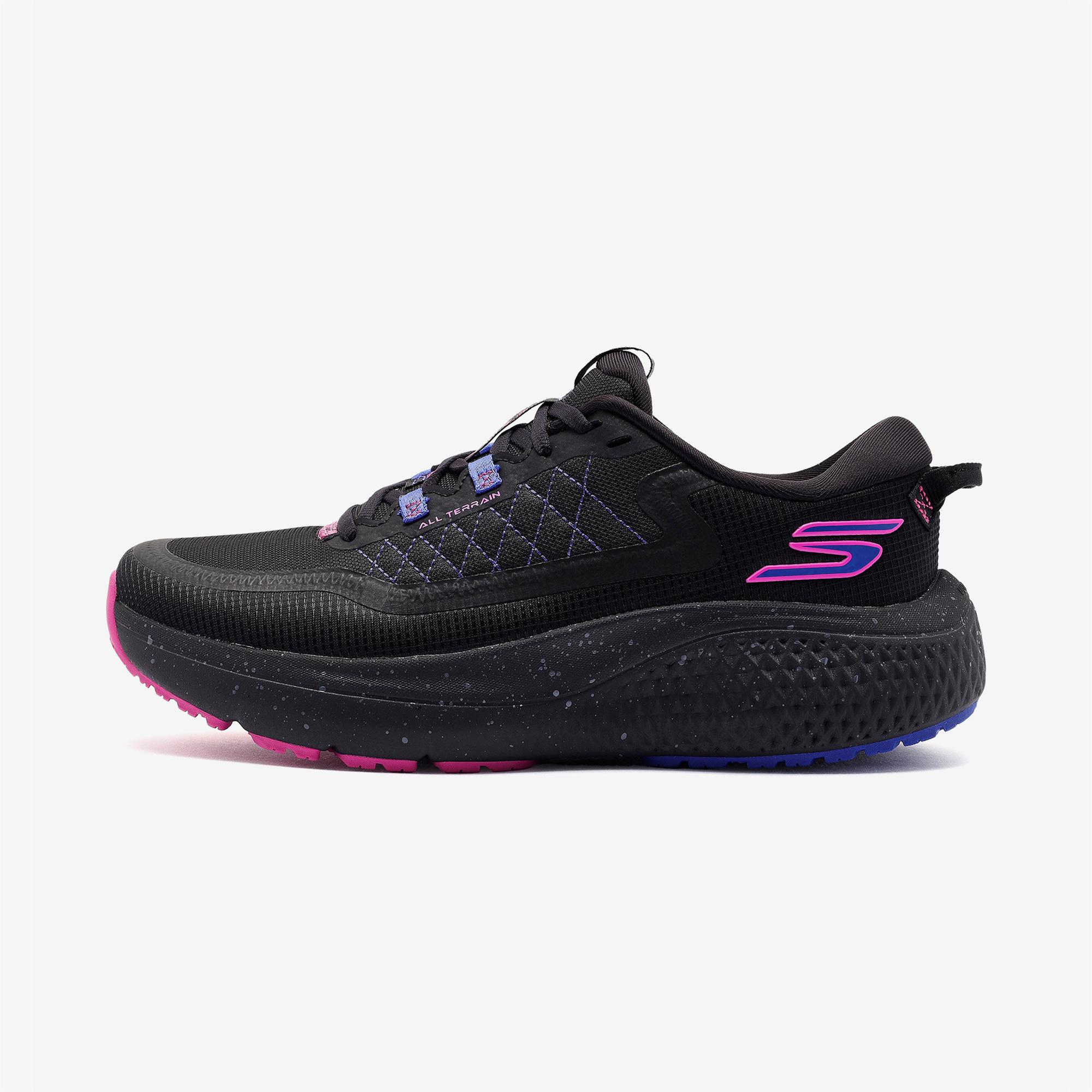 Skechers Go Run Supersonic Max AT Kadın Siyah Koşu Ayakkabısı