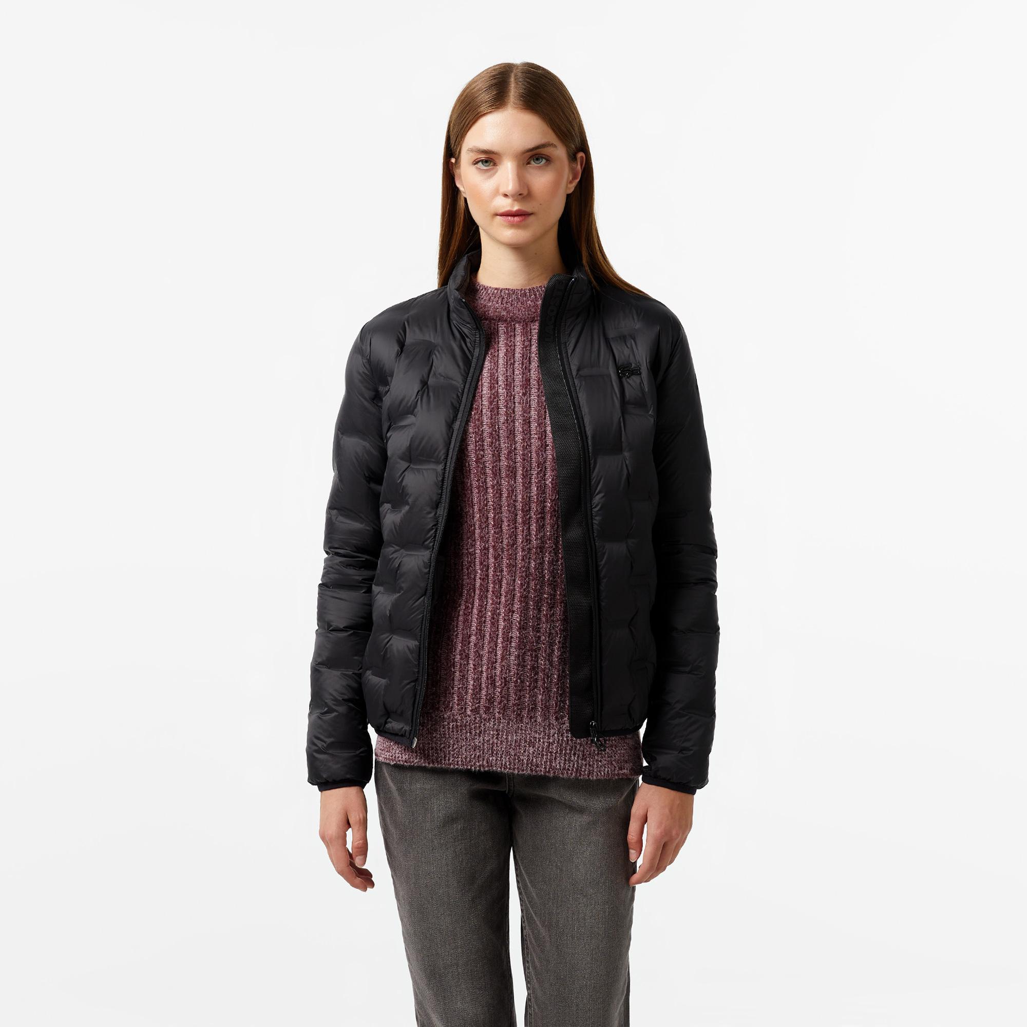 Lacoste Kadın Regular Fit Kapüşonlu Kapitone Siyah Mont