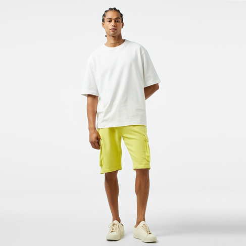  UNITED4 Essentials Erkek Sarı Şort