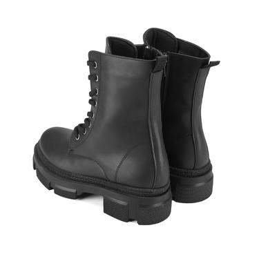  Kadın Siyah Fermuarlı Bot